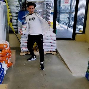 Meet your Posher, Henry